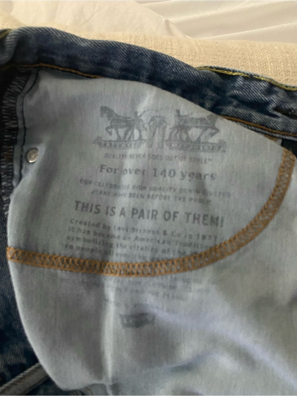 Levi's Men's Light Blue Denim Relaxed Jeans